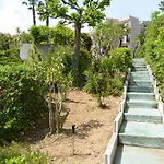 Appartement 6 Personnes Avec Terrasse Et Piscine Quartier Fabron A Nice